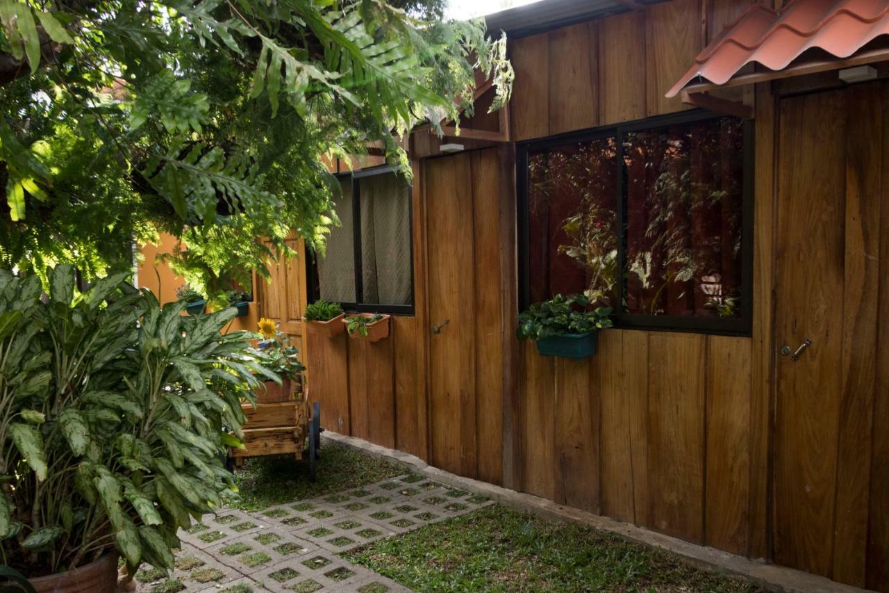Laurel House Διαμέρισμα San Antonio De Belen Εξωτερικό φωτογραφία